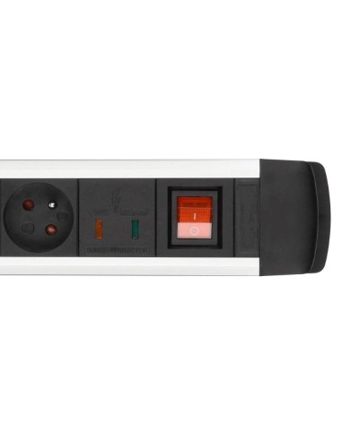 Multiprise blindée contre les champs électromagnétiques noire 6 prises