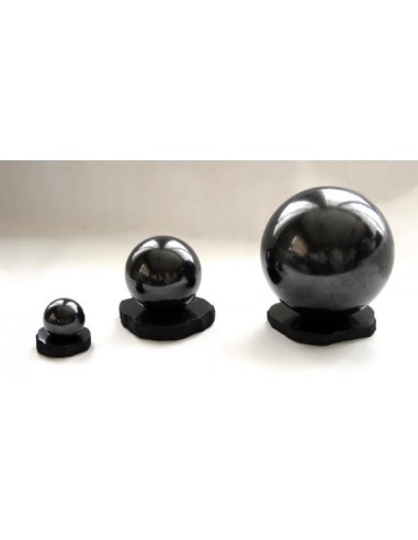 Sphère de shungite diamètre 3 cm + support (ondes localisées et protection personnelle) Sphère de shungite diamètre 3 cm + support (ondes localisées et protection personnelle)