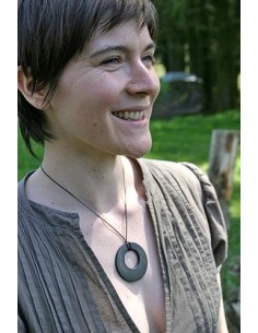Pendentif de shungite cercle poli - protection personnelle 2