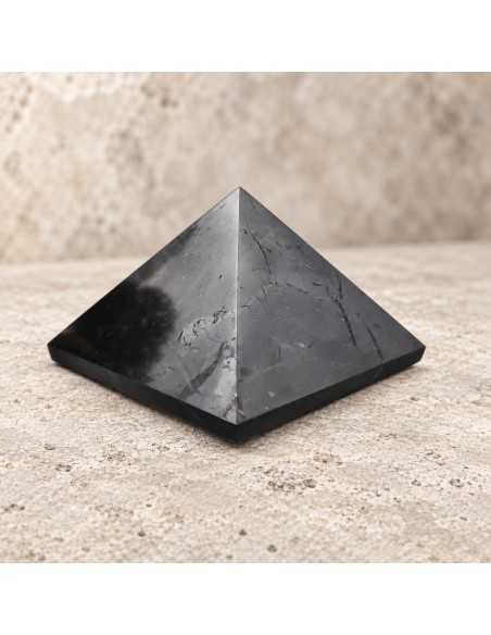 Pyramide en shungite polie 7 cm - protection quotidienne