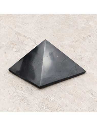 Pyramide en shungite polie 10 cm - protection quotidienne
