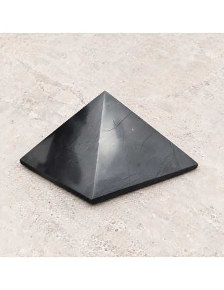 Pyramide en shungite polie 10 cm - protection quotidienne