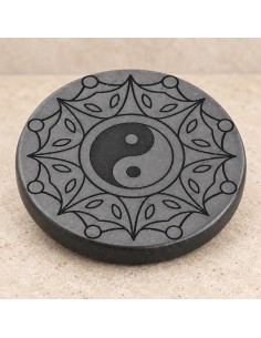 Plaque de shungite polie gravée "Ying Yang" 30 mm