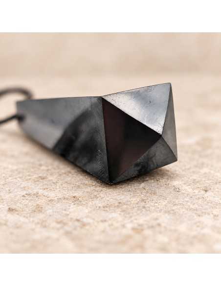 Pendentif "Pendule" en shungite facettée