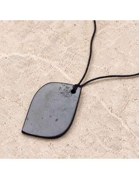 Pendentif "Pétale" en shungite