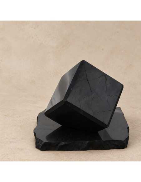 Cube en shungite poli coin tronqué 5 cm SHUNGITE - 5