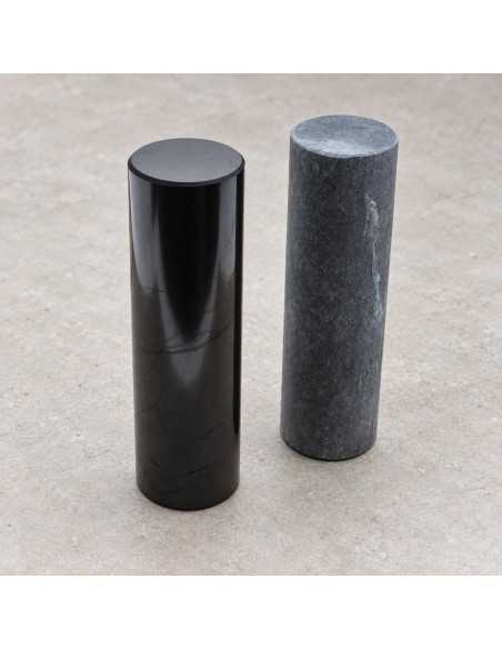 Cylindre en shungite brut 10 cm