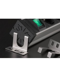 Equerres de fixation pour multiprise blindée Danell