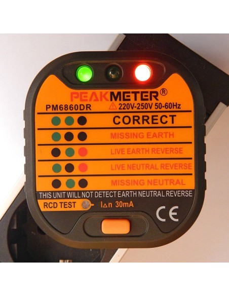 Testeur de terre sur prises 230V et de différentiels 30 mA PM6860DR