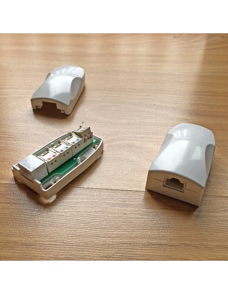 Kit HD de câblage Gigabit Ethernet ultrafin avec connecteurs muraux