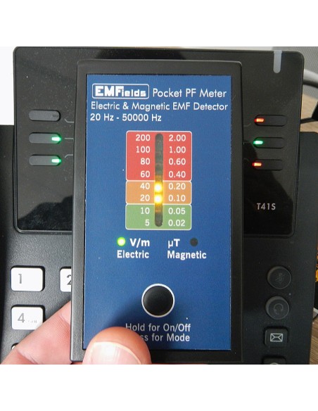 Détecteur d'ondes électromagnétiques basses fréquences PF5 EMFields