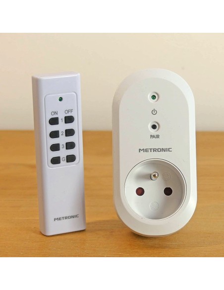 Lot de 3 prises télécommandées + télécommande sans-fil ON/OFF Générique - 2