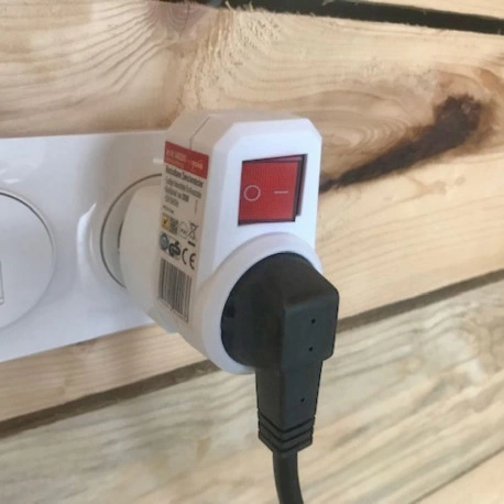 Pack prise avec interrupteur bipolaire type F Schuko + adaptateur prise française Geotellurique.fr - 2