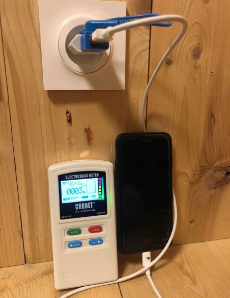 Adaptateur de mise à la terre pour chargeur USB-A (Adap'terre®)