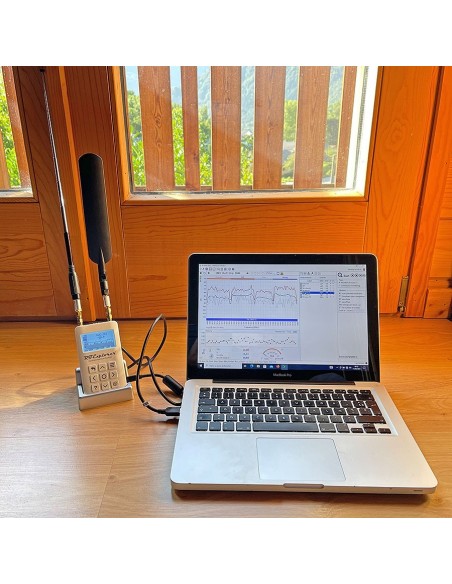 Analyseur de spectre RF Explorer 6G Combo+ Slim