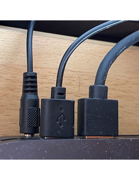 One + Enceinte Filaire PC RGB-Cable 1,1M-USB+Jack-Contro