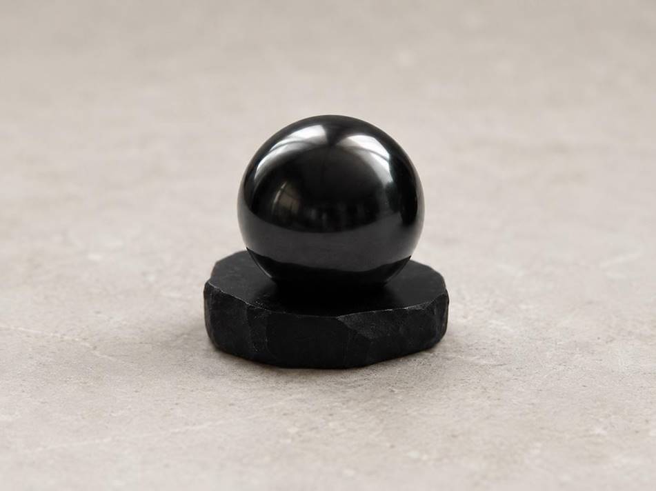 Sphère de shungite